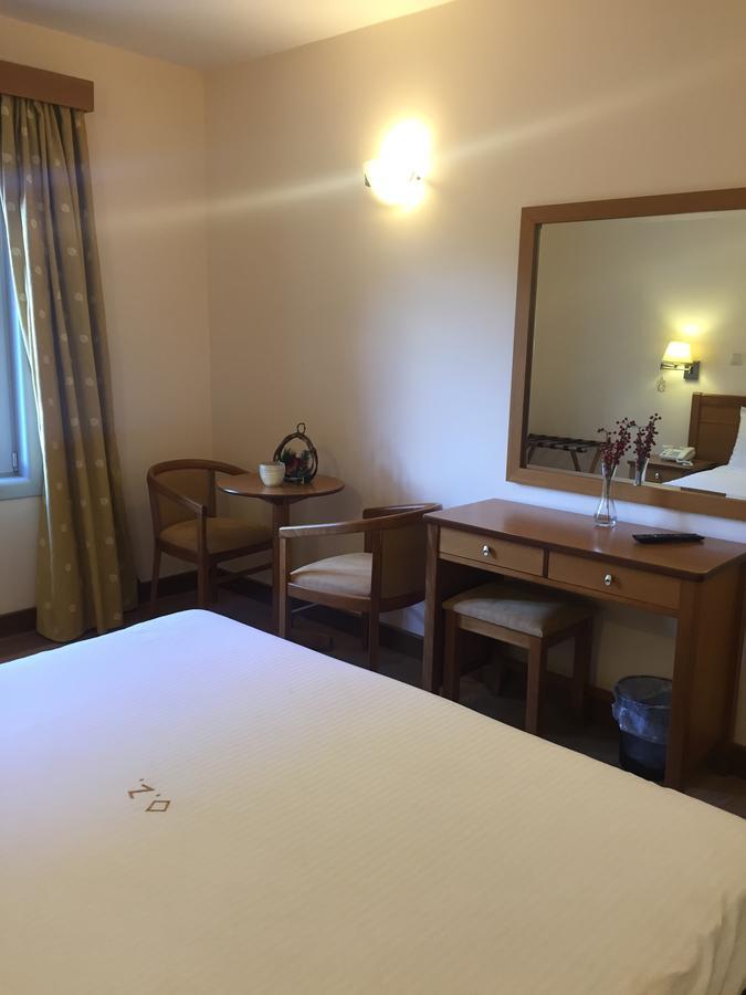 Olympios Zeus Hotel Kato Zachlorou Ngoại thất bức ảnh